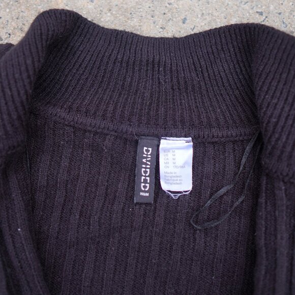 H&M Divided Black Zip Up Collared Sweater Size M Cozy Fall Winter Work Casual - Picture 6 of 10